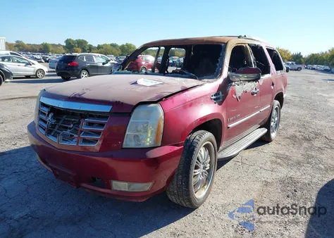 2008 Cadillac Escalade Standard from USA, damaged, VIN 1GYFK63818R154226